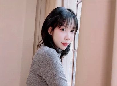 Con bị ung thư sắp chết, bà mẹ trẻ chiều con lần cuối